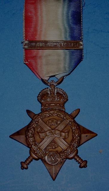 The 1914 Star with the clasp awarded to those who had been under mobile artillery fire between the qualifying dates, 5 August and 22 November 1914.